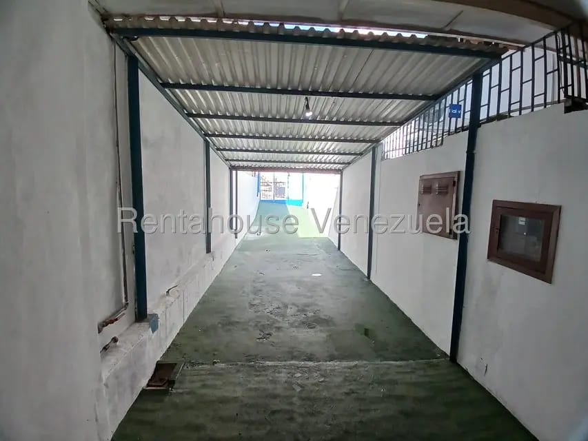 Casa (Duplex) en Venta en El Llanito, Distrito Metropolitano - 25