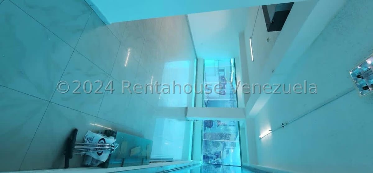 Comercial (Local Comercial) en Venta en Centro de Charallave, Miranda - 8