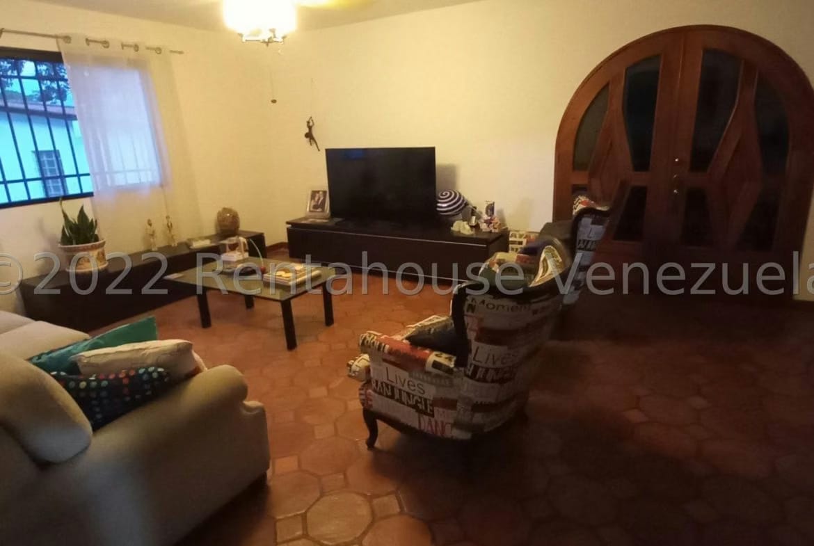 CASA EN VENTA-SELENE MARIN NOBREGA- MLS#23-13465 - 2