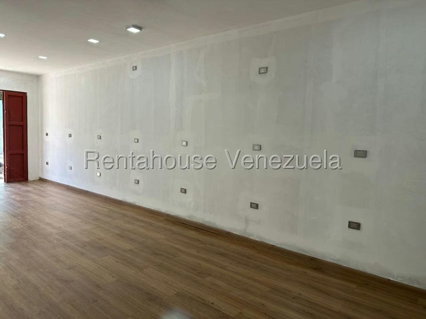 Comercial (Local Comercial) en Alquiler en Centro, Lara - 4