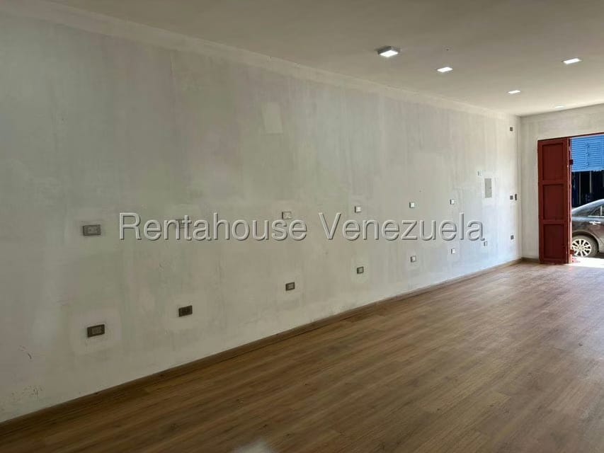 Comercial (Local Comercial) en Alquiler en Centro, Lara - 5