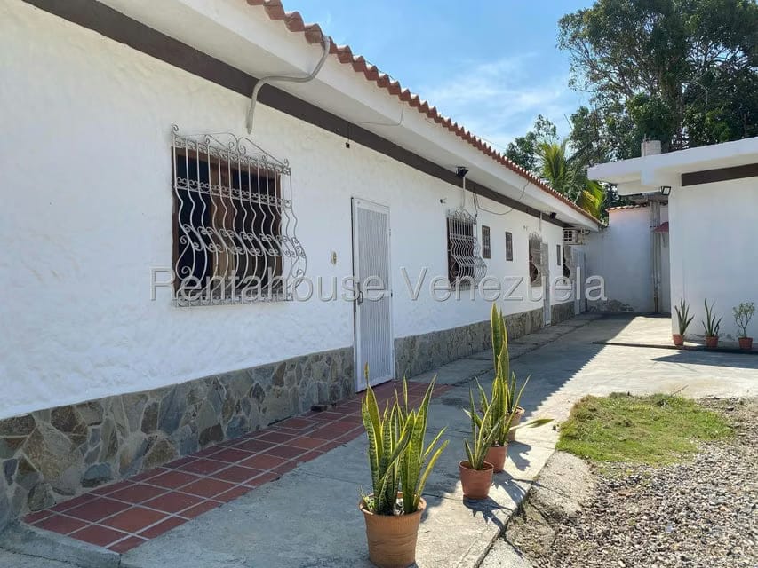 Casa (1 Nivel) en Alquiler en El Manzano, Lara