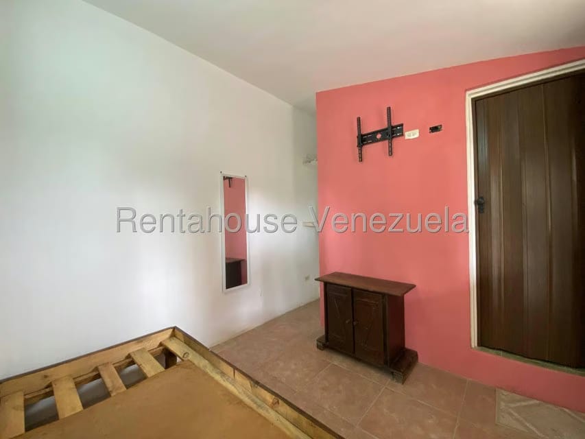 Casa (1 Nivel) en Alquiler en El Manzano, Lara - 27