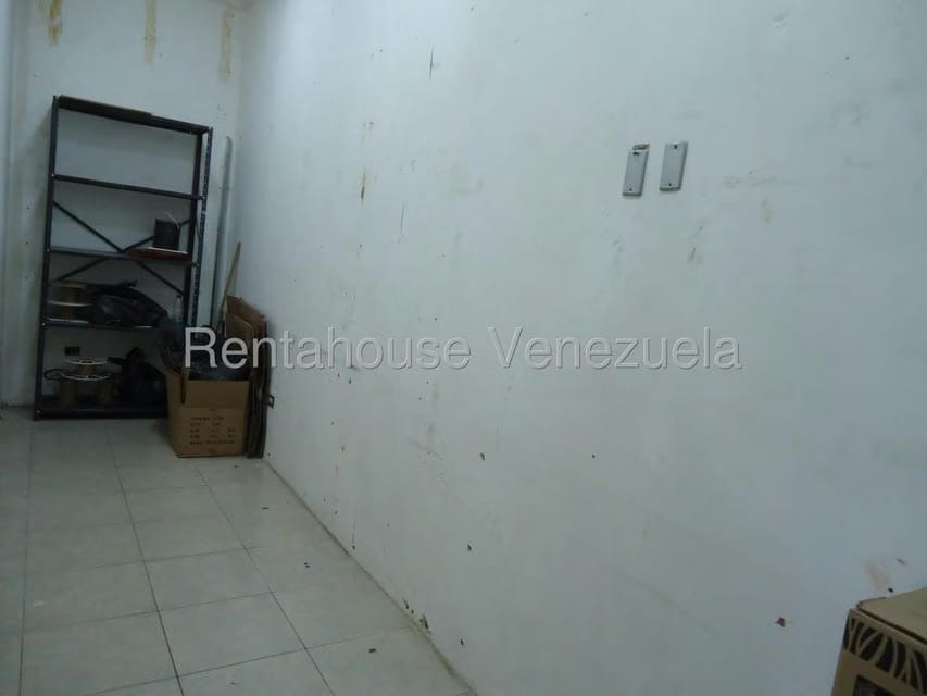 Comercial (Local Comercial) en Venta en Parroquia Catedral, Distrito Metropolitano - 6