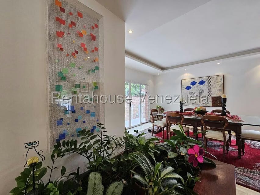 Casa (Duplex) en Venta en La Floresta, Distrito Metropolitano - 12