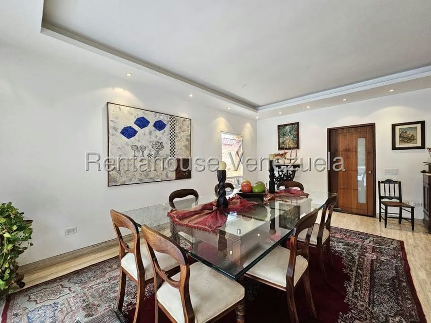Casa (Duplex) en Venta en La Floresta, Distrito Metropolitano - 14