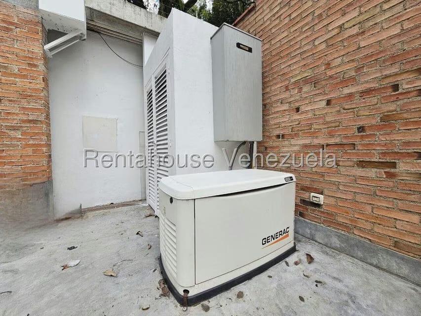 Casa (Duplex) en Venta en La Floresta, Distrito Metropolitano - 38