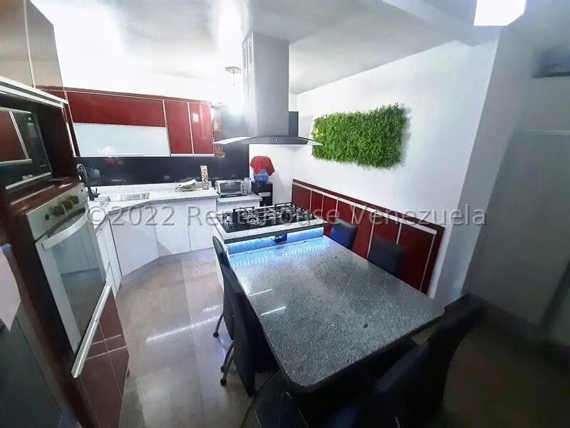 Apartamento (1 Nivel) en Venta en Parque Caiza, Distrito Metropolitano - 12