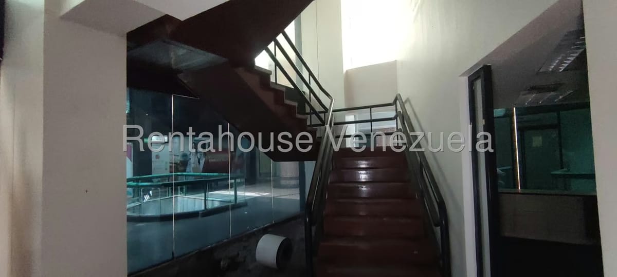 Comercial (Local Comercial) en Venta en Porlamar, Nueva Esparta - 11