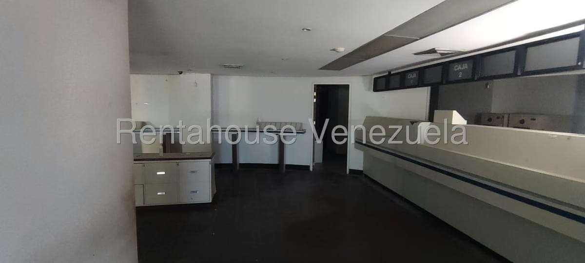 Comercial (Local Comercial) en Venta en Porlamar, Nueva Esparta - 6