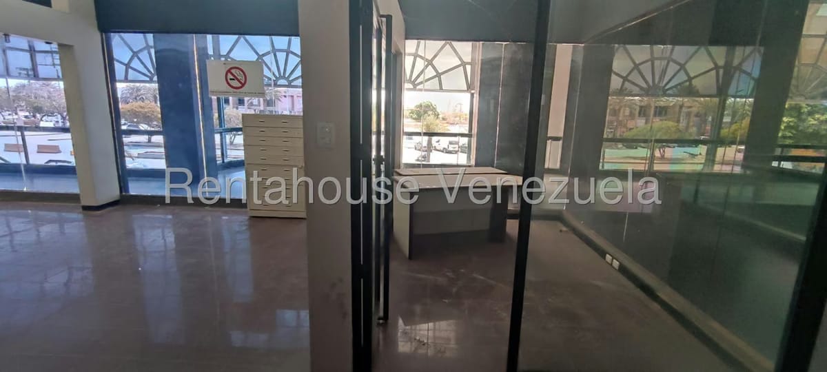 Comercial (Local Comercial) en Venta en Porlamar, Nueva Esparta - 9