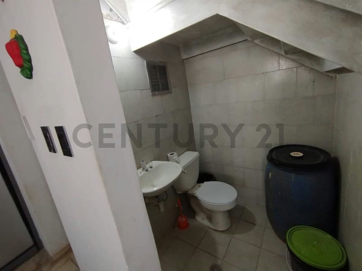 Casa en venta en Las Rosas. Urb. Puerta El Bosque - 15