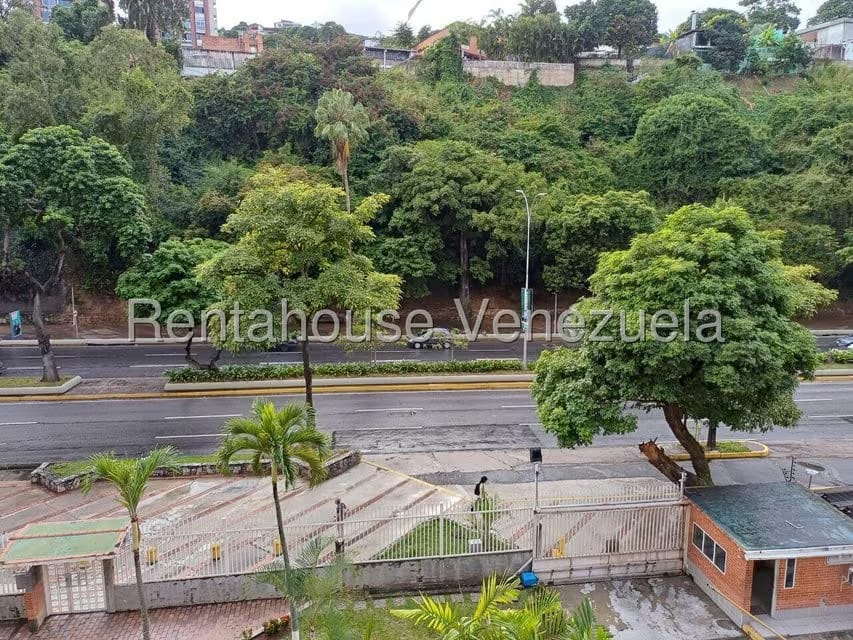 Apartamento (1 Nivel) en Venta en El Cafetal, Distrito Metropolitano - 32