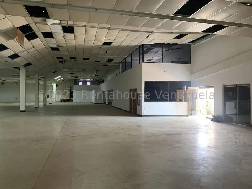 Comercial (Local Comercial) en Venta en Avenida Goajira, Zulia - 6