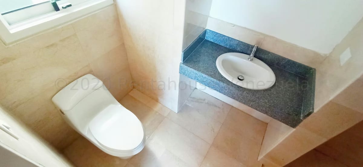 Apartamento (1 Nivel) en Venta en La Lagunita Country Club, Distrito Metropolitano - 14