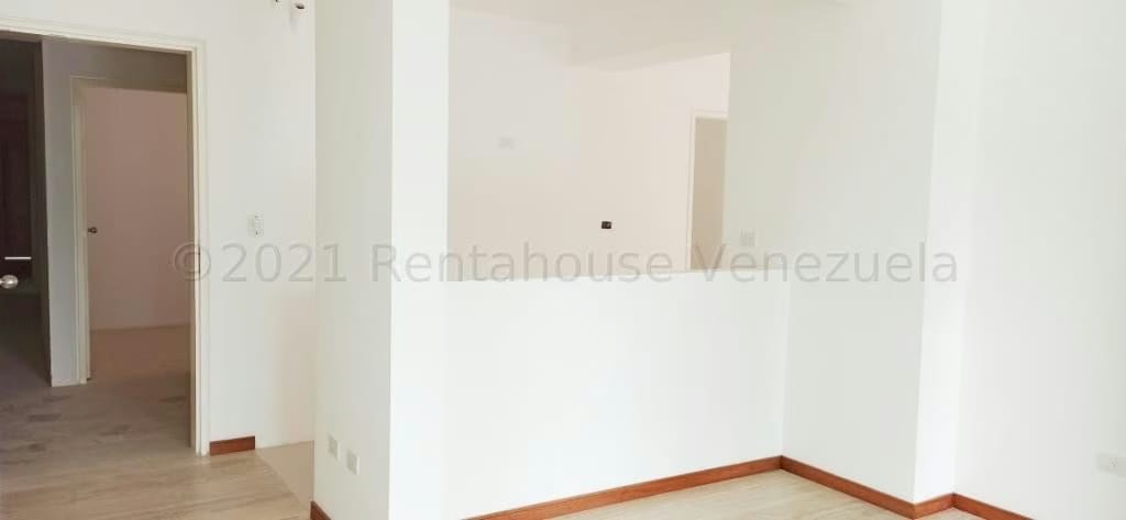 Apartamento (1 Nivel) en Venta en La Lagunita Country Club, Distrito Metropolitano - 5