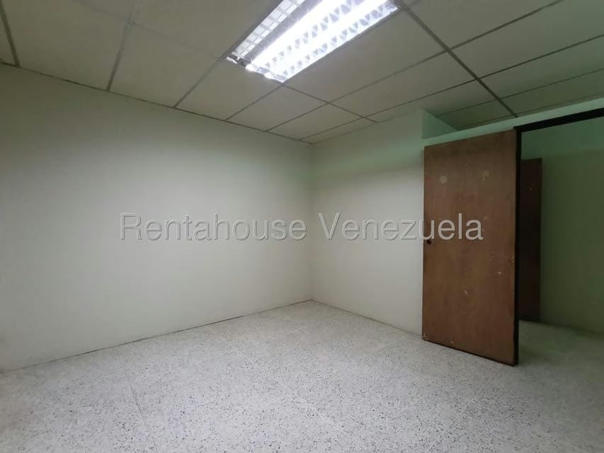 Comercial (Local Comercial) en Venta en Sabana Larga, Aragua - 11