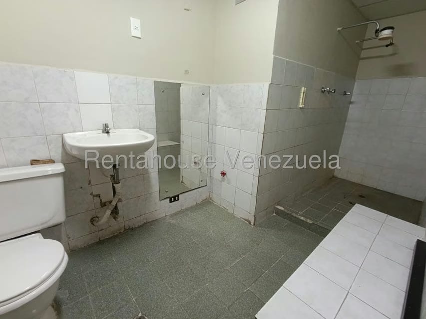 Comercial (Local Comercial) en Venta en Sabana Larga, Aragua - 19