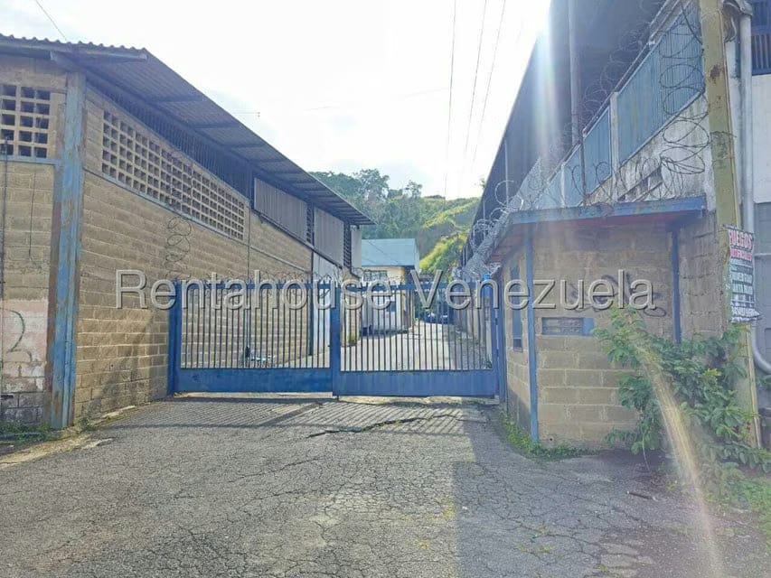 Comercial (Galpon - Deposito) en Alquiler en Mariche, Distrito Metropolitano - 12