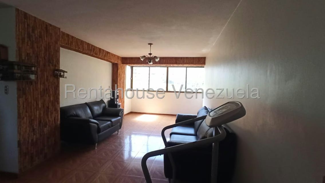 Apartamento (1 Nivel) en Venta en El Paraiso, Distrito Metropolitano - 2