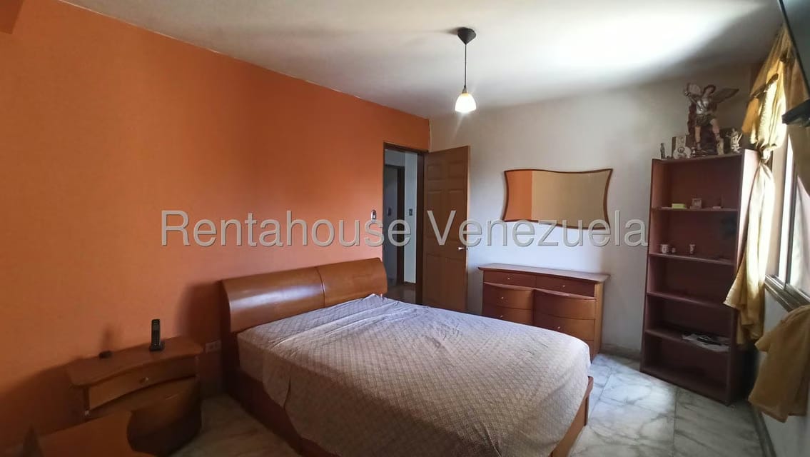 Apartamento (1 Nivel) en Venta en El Paraiso, Distrito Metropolitano - 11