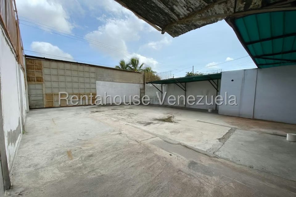 Comercial (Local Comercial) en Venta en Zona Oeste, Lara - 5