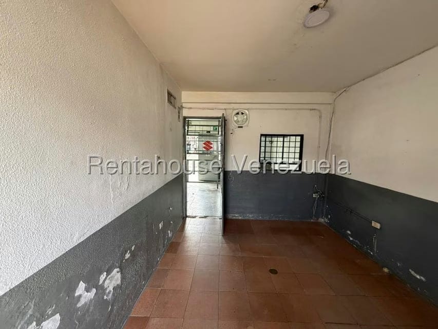Comercial (Local Comercial) en Alquiler en Santa Cecilia, Carabobo - 11