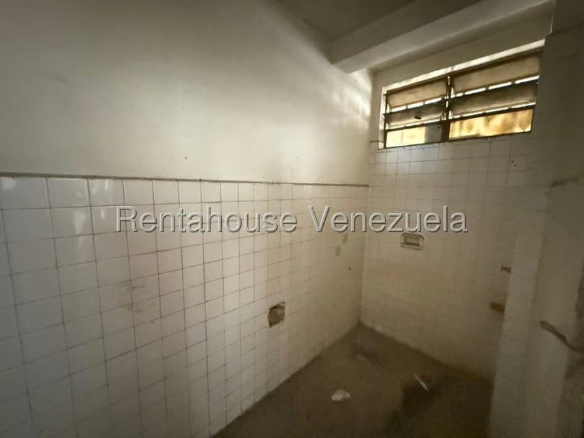 Comercial (Local Comercial) en Alquiler en Santa Cecilia, Carabobo - 40
