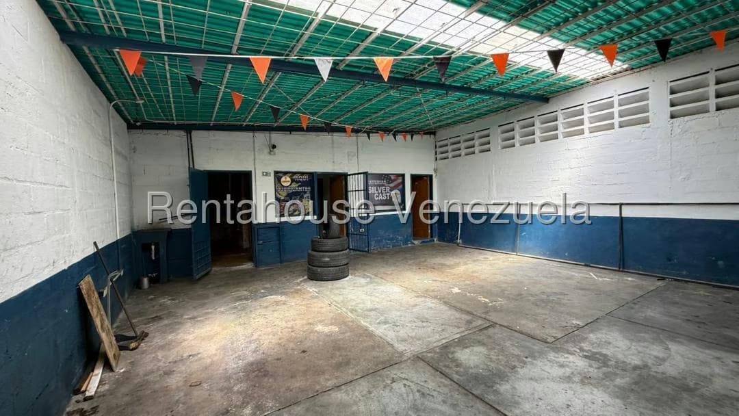 Comercial (Local Comercial) en Alquiler en Santa Cecilia, Carabobo - 43