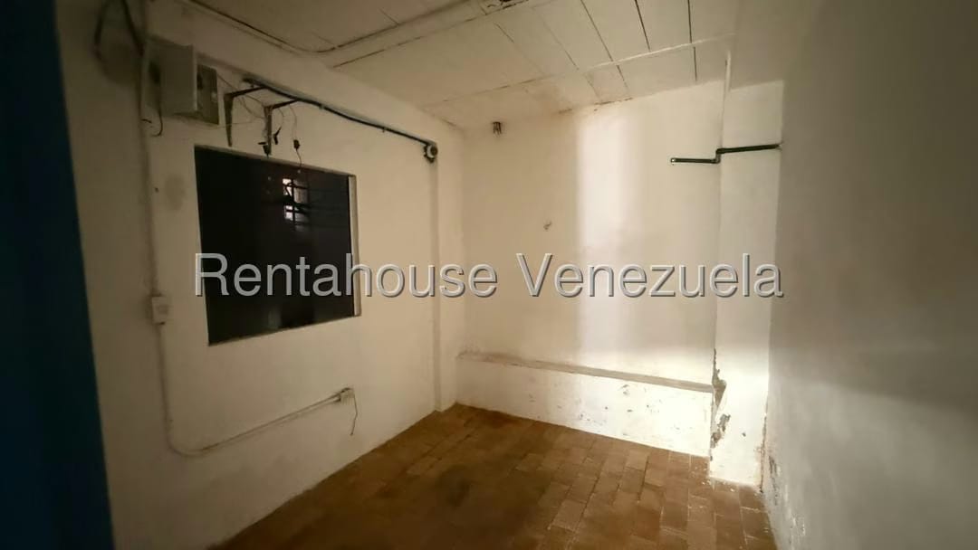 Comercial (Local Comercial) en Alquiler en Santa Cecilia, Carabobo - 46