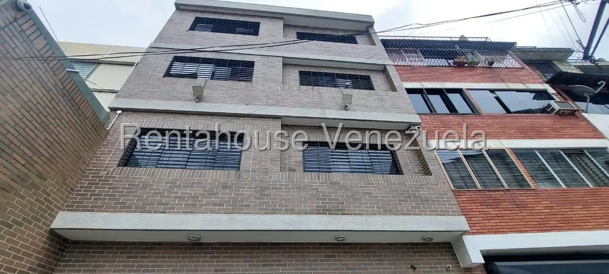 Comercial (Edificio) en Venta en La Florida, Distrito Metropolitano