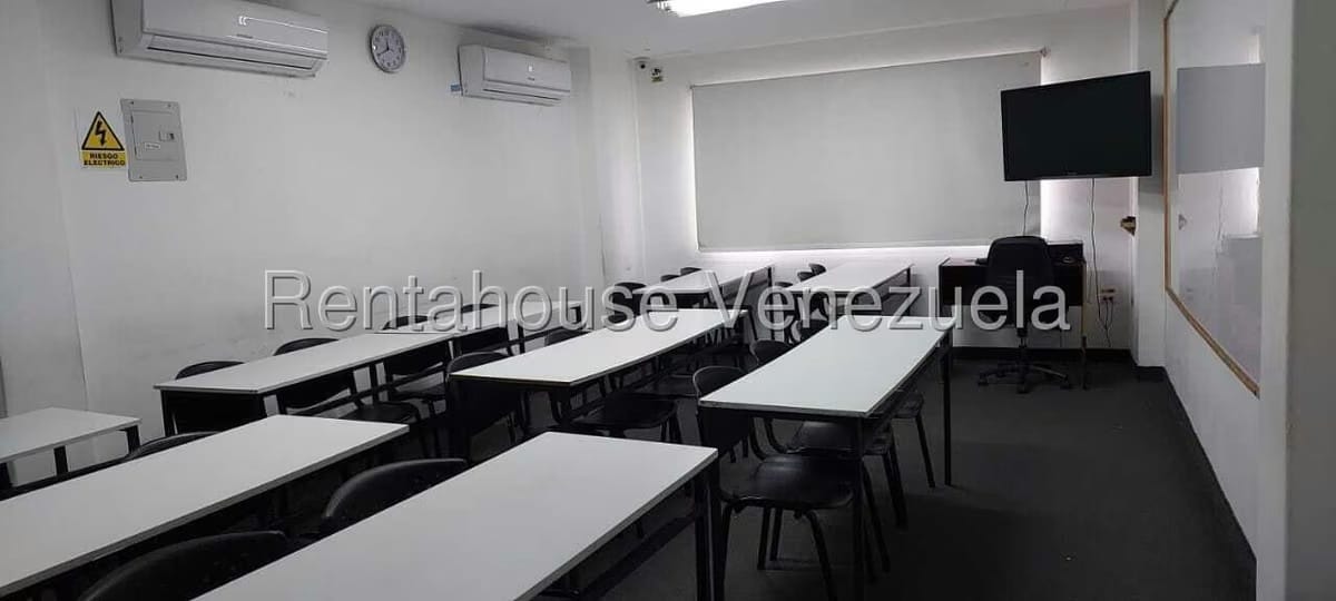 Comercial (Edificio) en Venta en La Florida, Distrito Metropolitano - 18