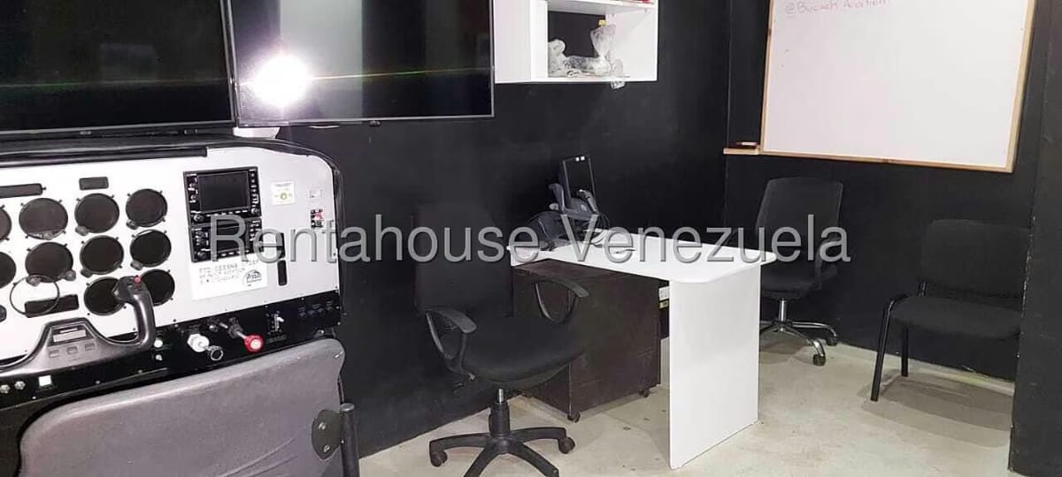 Comercial (Edificio) en Venta en La Florida, Distrito Metropolitano - 3