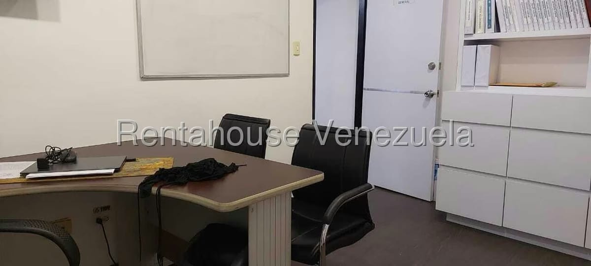 Comercial (Edificio) en Venta en La Florida, Distrito Metropolitano - 24
