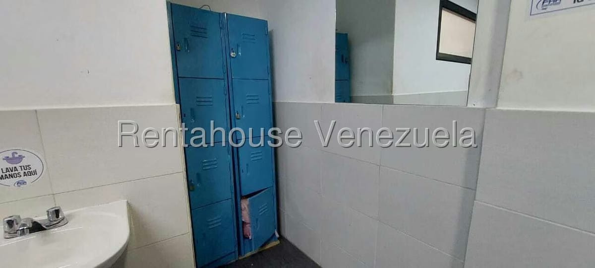 Comercial (Edificio) en Venta en La Florida, Distrito Metropolitano - 28
