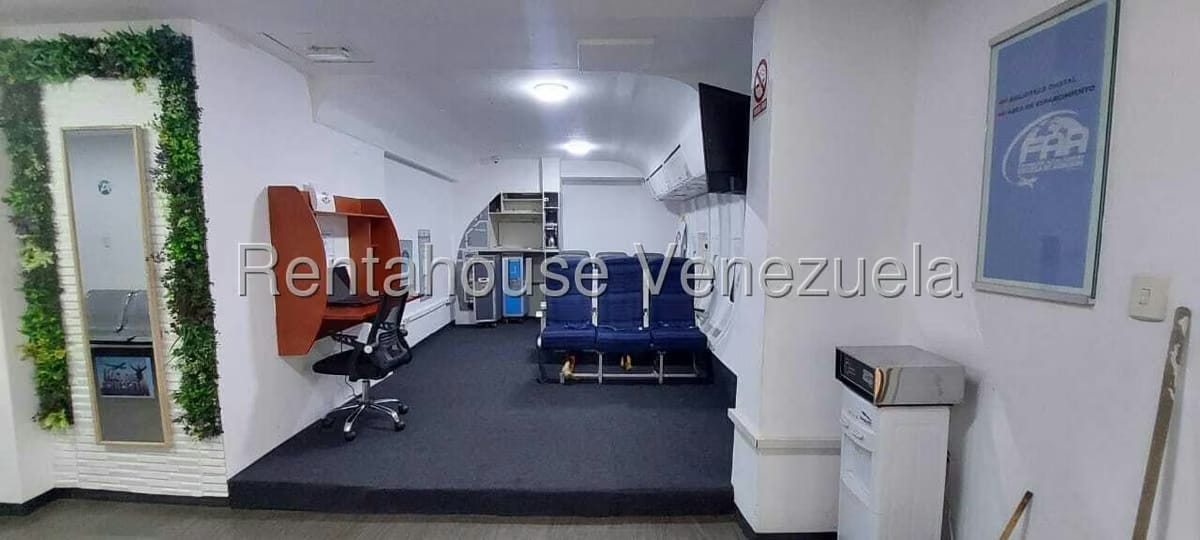 Comercial (Edificio) en Venta en La Florida, Distrito Metropolitano - 37
