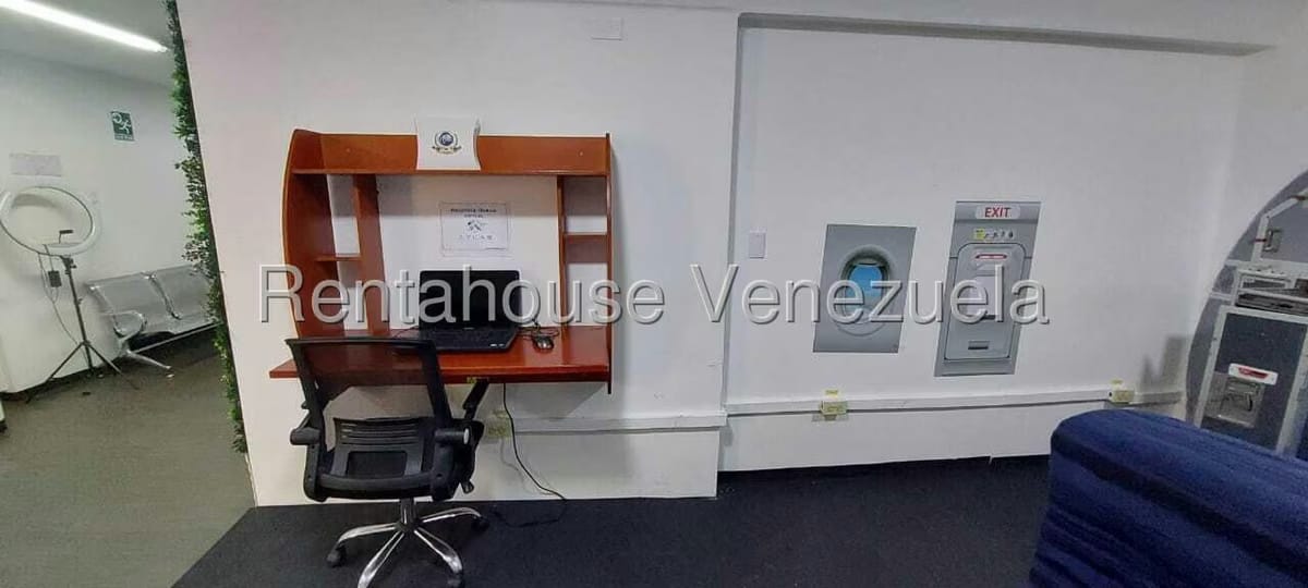 Comercial (Edificio) en Venta en La Florida, Distrito Metropolitano - 39
