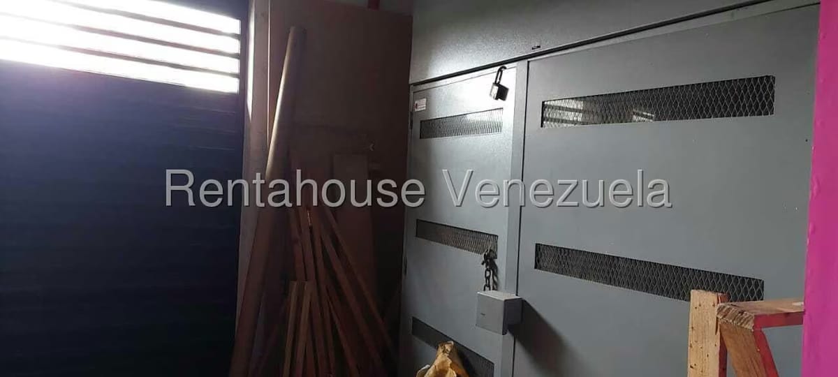 Comercial (Edificio) en Venta en La Florida, Distrito Metropolitano - 8
