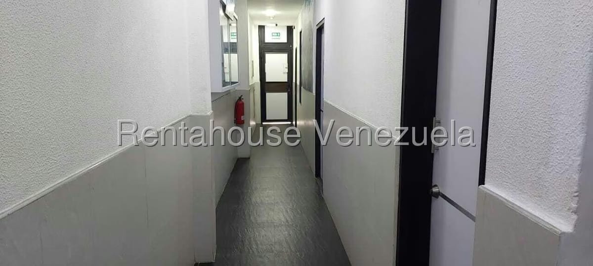 Comercial (Edificio) en Venta en La Florida, Distrito Metropolitano - 9