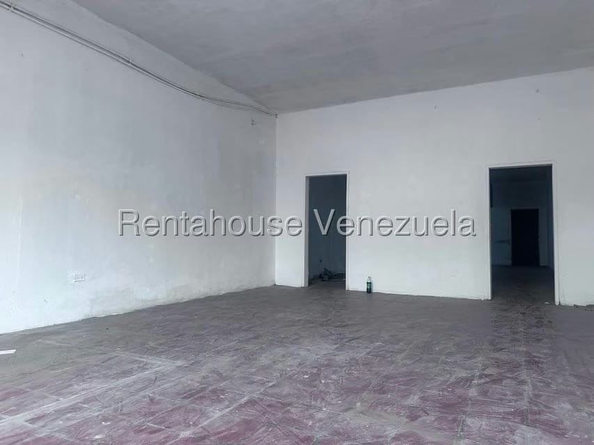 Comercial (Local Comercial) en Venta en Parroquia Concepcion, Lara - 23