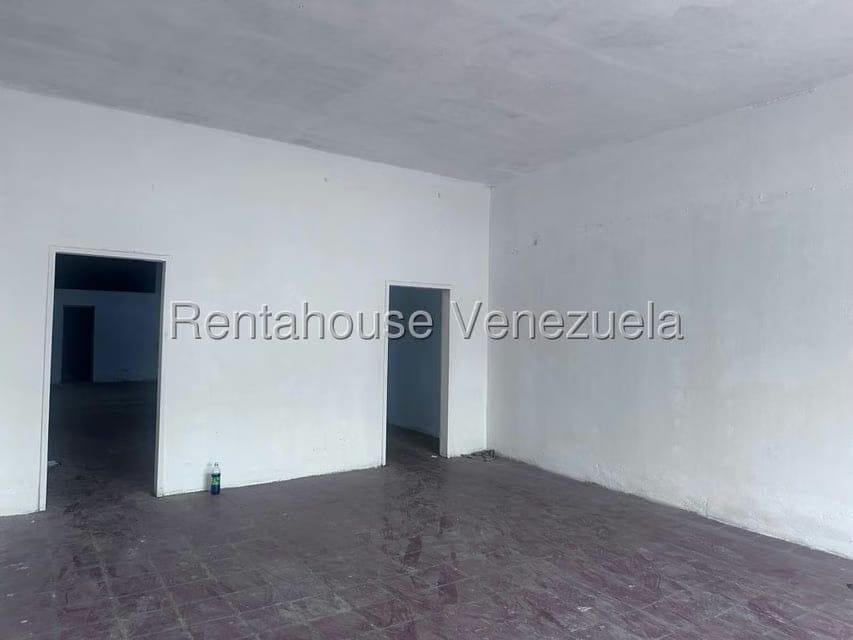 Comercial (Local Comercial) en Venta en Parroquia Concepcion, Lara - 25