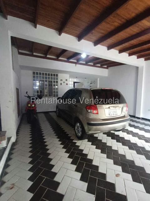 Casa (Duplex) en Venta en Altos de Paramillo, Tachira - 2