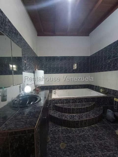 Casa (Duplex) en Venta en Altos de Paramillo, Tachira - 34