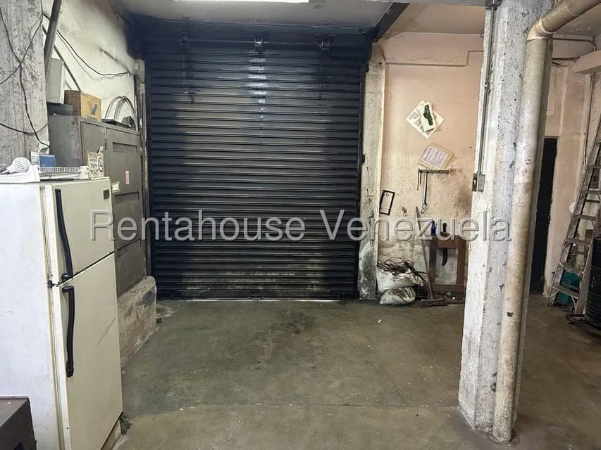 Comercial (Local Comercial) en Venta en Puente Hierro, Distrito Metropolitano - 2