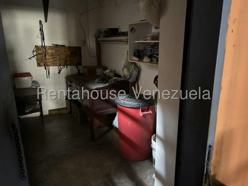 Comercial (Local Comercial) en Venta en Puente Hierro, Distrito Metropolitano - 15