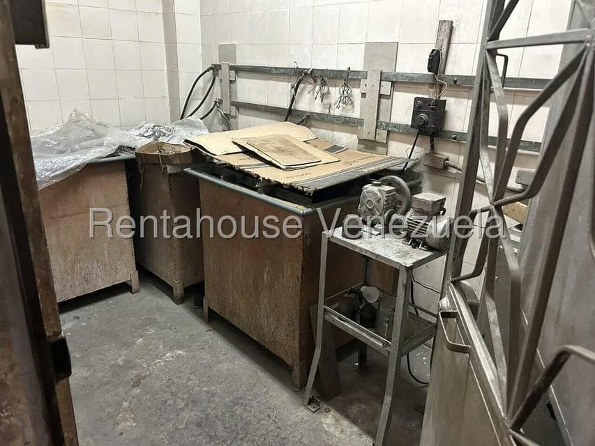 Comercial (Local Comercial) en Venta en Puente Hierro, Distrito Metropolitano - 10
