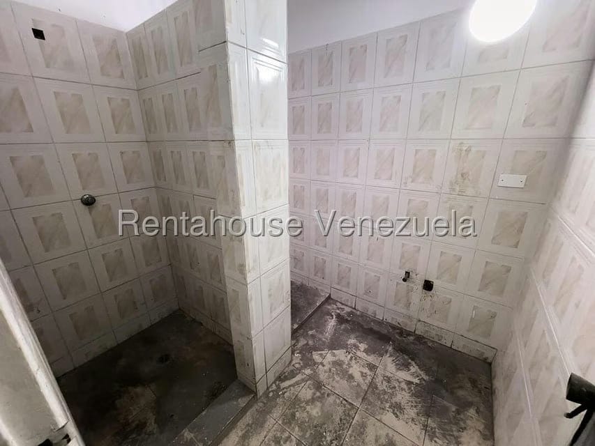 Comercial (Galpon - Deposito) en Alquiler en Guarenas, Miranda - 22