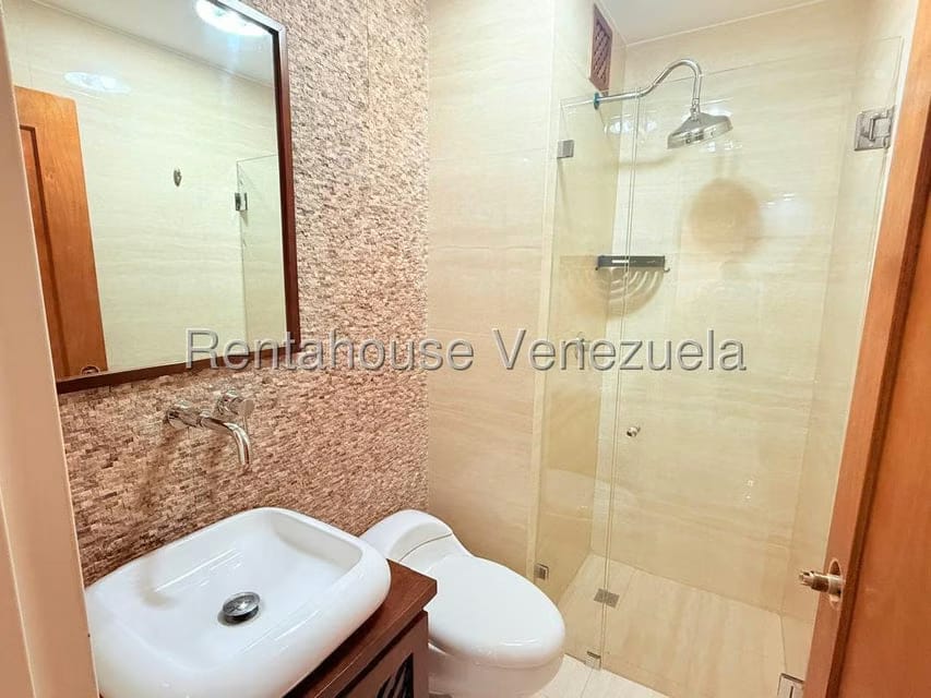 Apartamento (1 Nivel) en Venta en La Tahona, Distrito Metropolitano - 14