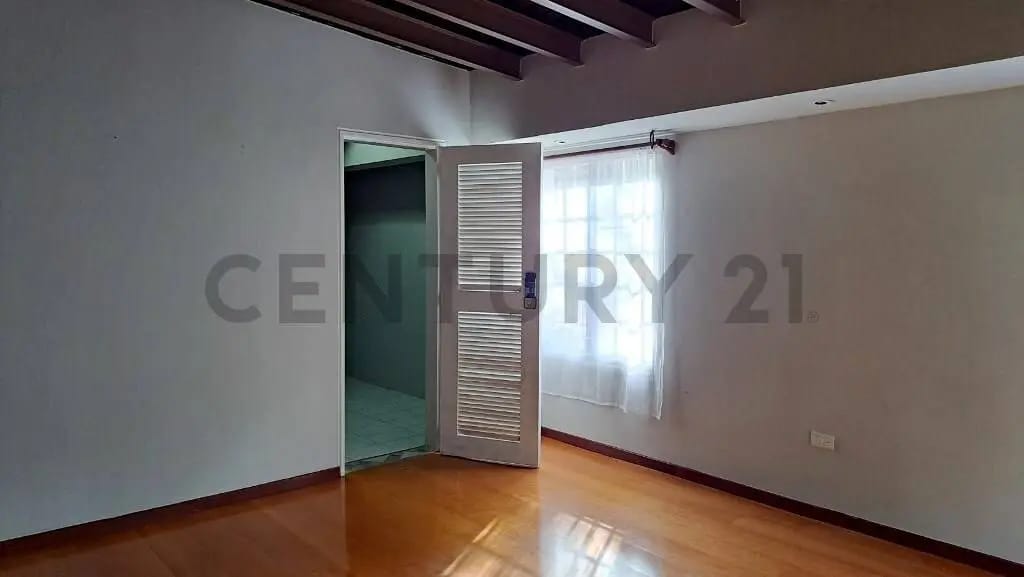 Venta Casa Prados del Este Calle Cerrada - 15