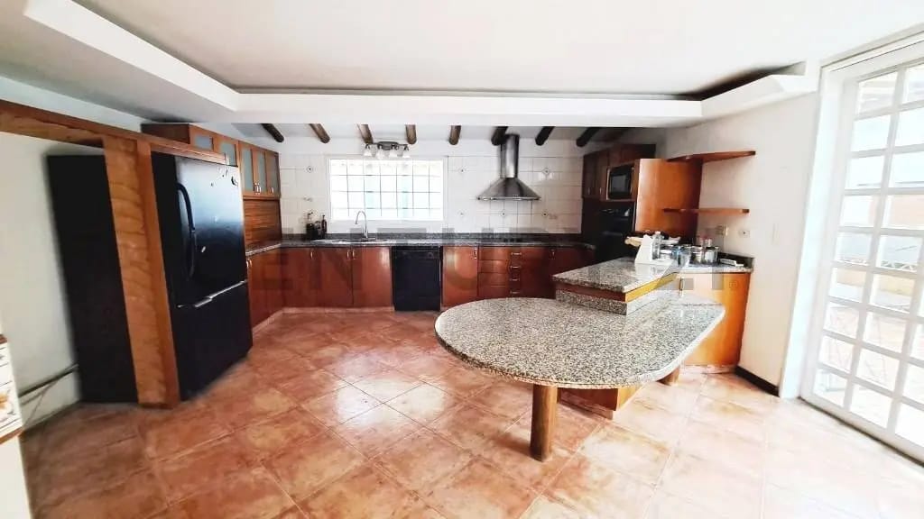 Venta Casa Prados del Este Calle Cerrada - 5